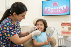 الأسنان اللبنية: لماذا يعتبر حشوها ضرورياً ولا يجب إهماله؟ دليل العناية المتكامل من واحة الابتسامة